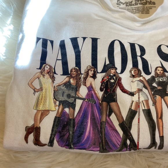 Taylor Swift Midnights Crewneck - Picture 4 of 6